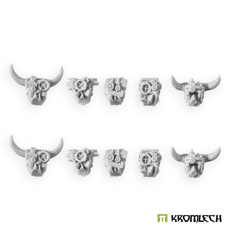 Kromlech Orc Juggernaut Mecha-Armour - Enclosed Helmets