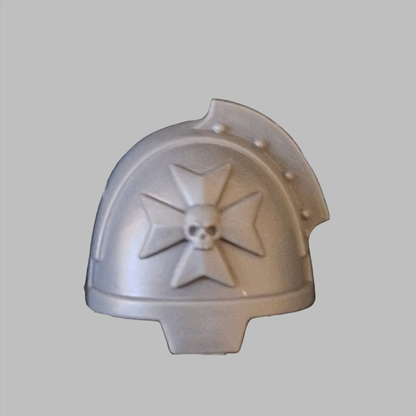 Warhammer 40k Black Templars Shoulder pad  "I"