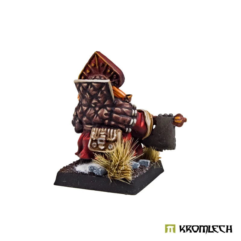 Kromlech Hospodars Dwarf Boyarina with great axe