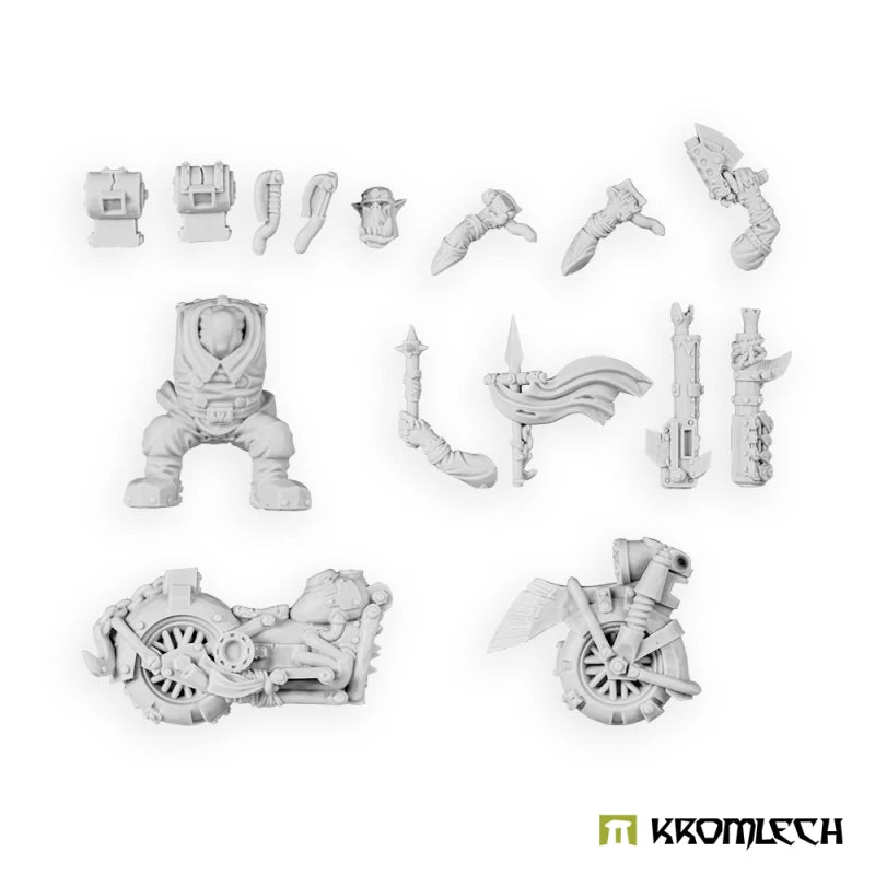 Kromlech Biker 2 Orc Greatcoat Korps